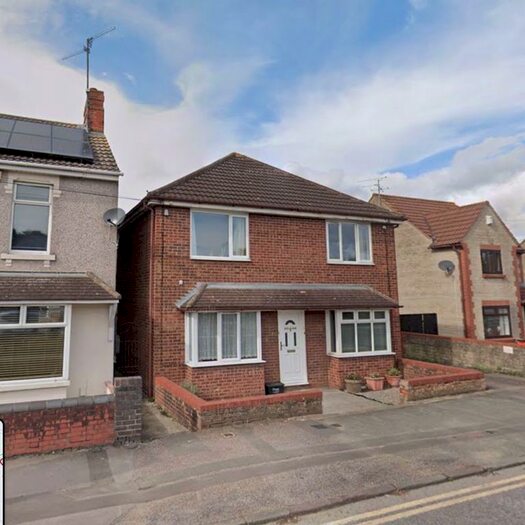 1 Bedroom Flat To Rent In Spacious St Floor Flat To Rent, Cricklade Road, Gorse Hill, SN2