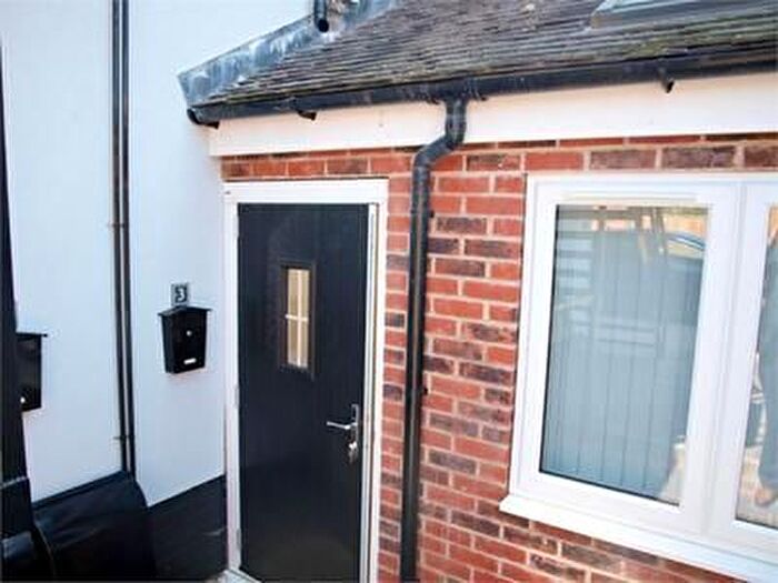 1 Bedroom Flat To Rent In St Peters Street, Burton-On-Trent, DE15