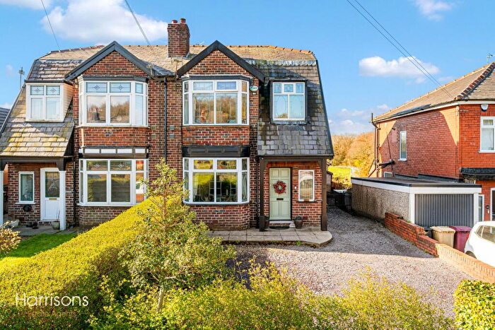 3 Bedroom Semi Detached House For Sale In Manchester Road, Bolton, BL5