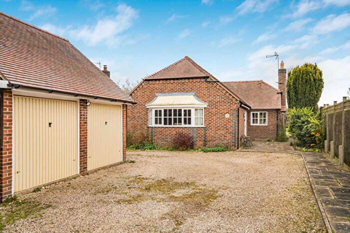 4 Bedroom Detached House For Sale In Turners Green, Britwell Salome, OX49