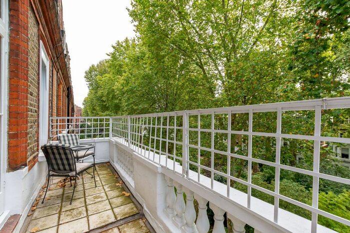 1 Bedroom Flat To Rent In Harrington Gardens, South Kensington, London, SW7