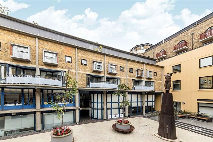 3 Bedroom Flat To Rent In Brewery Square, London, SE1