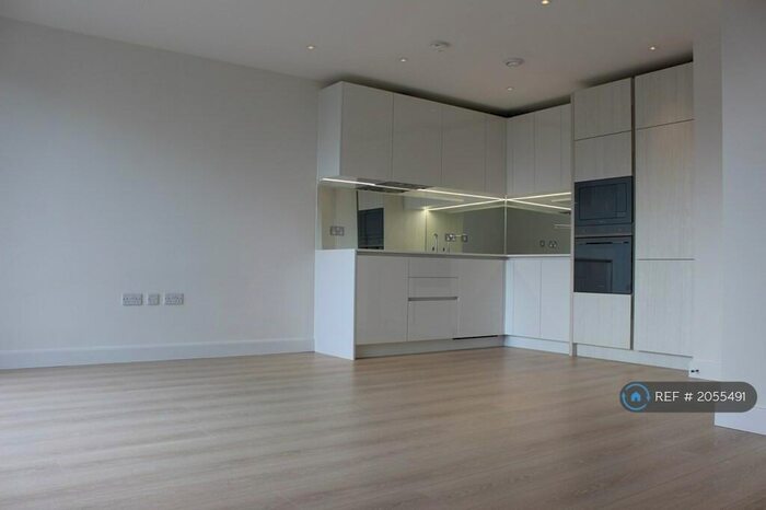 1 Bedroom Flat To Rent In High Street, London, N8