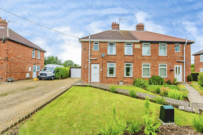 3 Bedroom Semi-Detached House For Sale In Hospital Drove, Long Sutton, Spalding, PE12