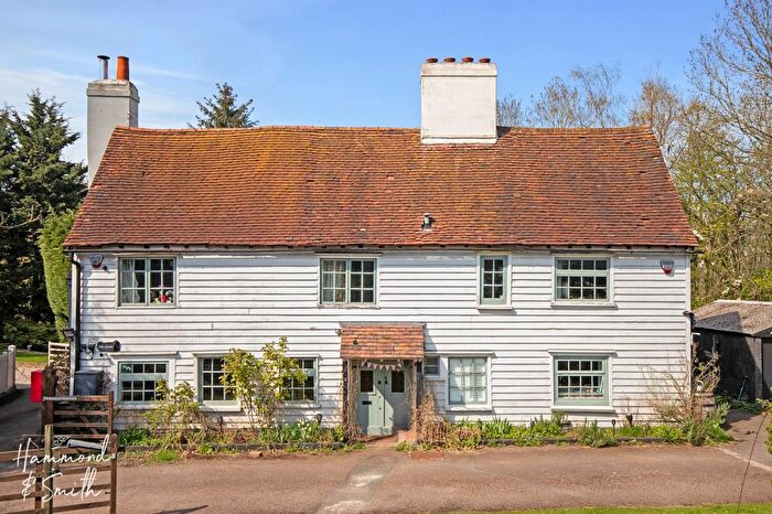 5 Bedroom Detached House For Sale In High Road, Epping, CM16