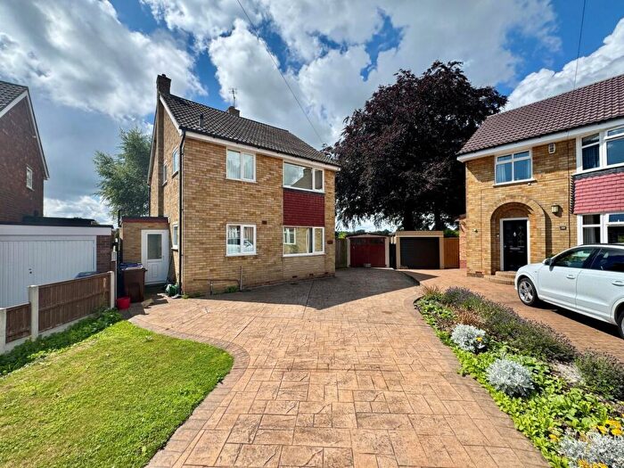 3 Bedroom Detached House For Sale In Hall Road, Rolleston-on-Dove, Burton-on-Trent, DE13