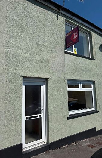 1 Bedroom Flat To Rent In Worcester Street, Brynmawr, Ebbw Vale, NP23
