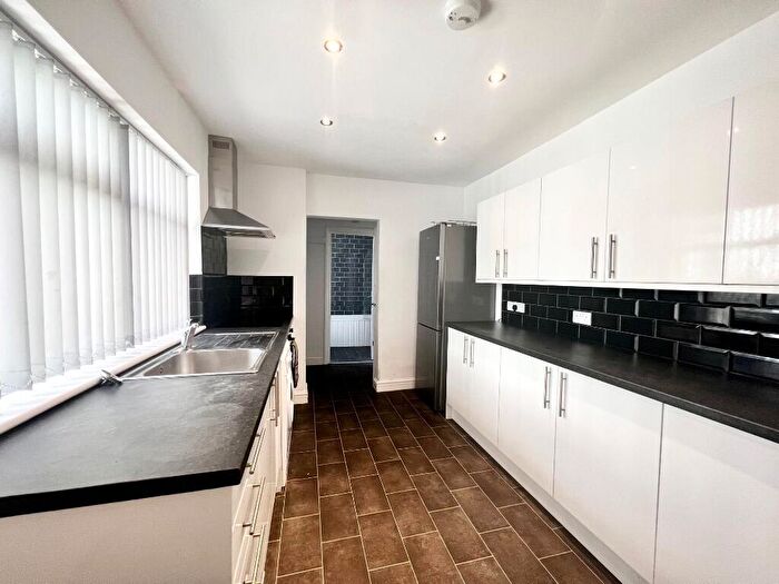 4 Bedroom Terraced House To Rent In Ashford Street, Shelton, Stoke-On-Trent, ST4