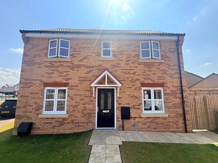 3 Bedroom Detached House For Sale In Wigsley Way, Fernwood, Newark, Nottinghamshire, NG24