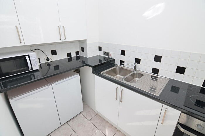 1 Bedroom Flat To Rent In Hatherley Road, Sidcup, DA14