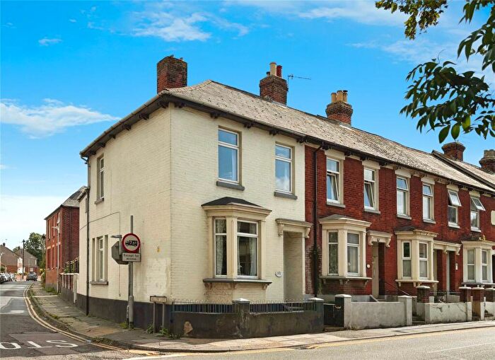 3 Bedroom End Of Terrace House For Sale In Wincheap, Canterbury, Kent, CT1
