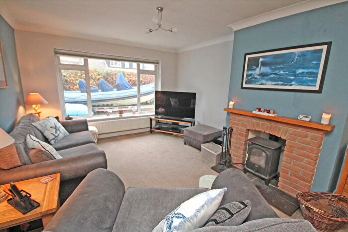 2 Bedroom Bungalow For Sale In Mallard Close, Hordle, Lymington, Hampshire, SO41