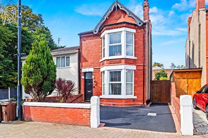 4 Bedroom Detached House For Sale In Sefton Road, Liverpool, L21