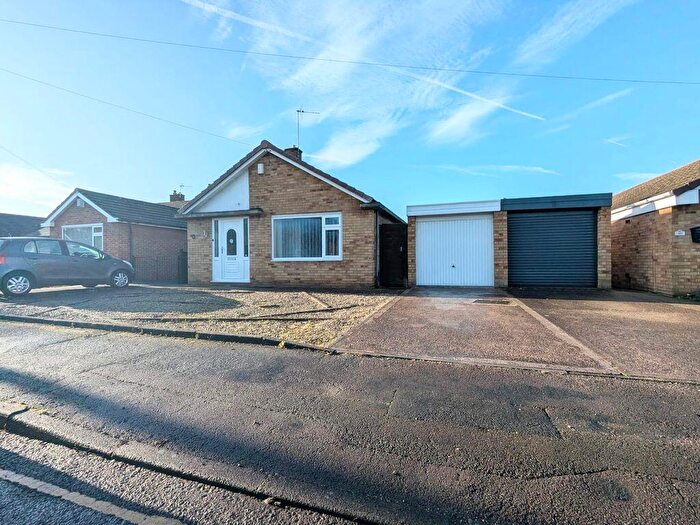 2 Bedroom Detached Bungalow To Rent In Sussex Gardens, Gloucester, GL3