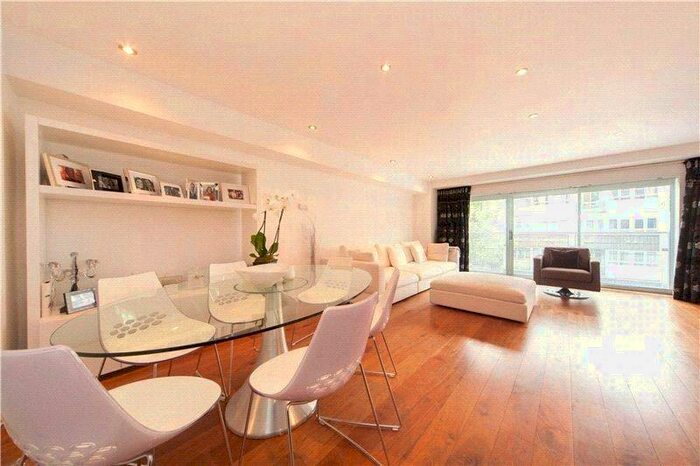 2 Bedroom Flat To Rent In Old Street, Clerkenwell, London, EC1V