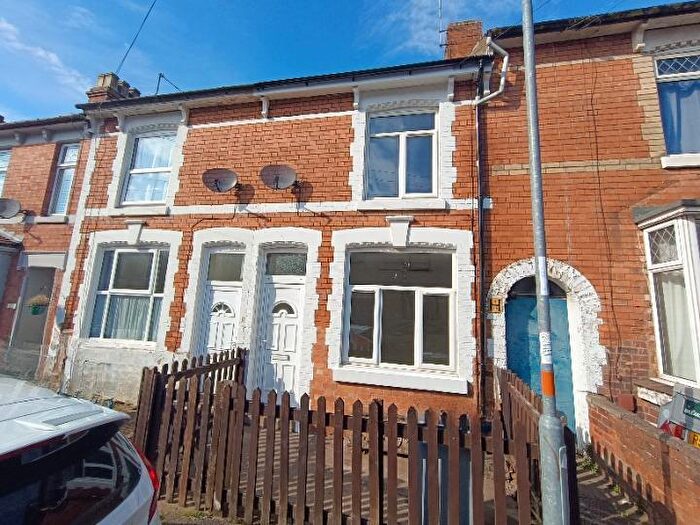 2 Bedroom Terraced House To Rent In Duke Street, Kettering, Northants, NN16
