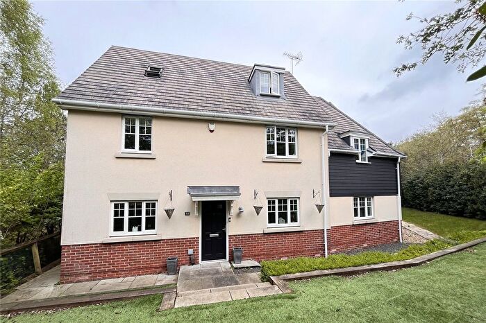 5 Bedroom Semi Detached House For Sale In St. Swithins Road, Fleet, GU51