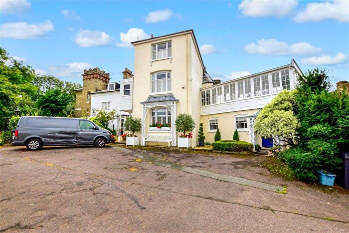 4 Bedroom Semi-Detached House For Sale In Monkhams Hall, Waltham Abbey, Essex, EN9