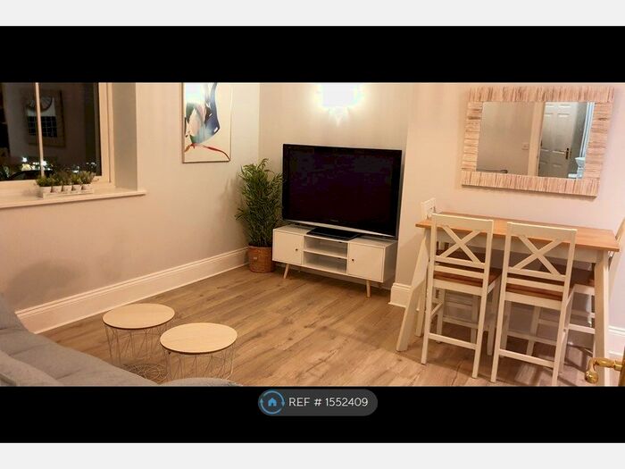 1 Bedroom Flat To Rent In Lower Clarence Road, Norwich, NR1