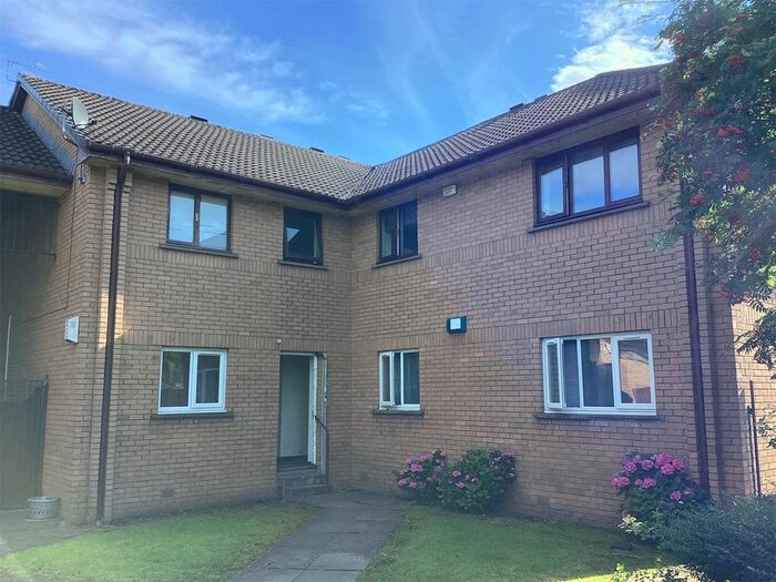 Studio To Rent In Robson Grove, Govanhill, Glasgow, G42