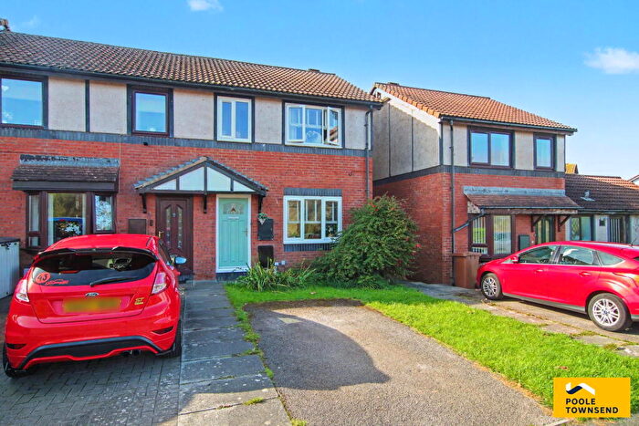 3 Bedroom Semi-Detached House For Sale In Solway Drive, Walney, Barrow-in-furness, LA14