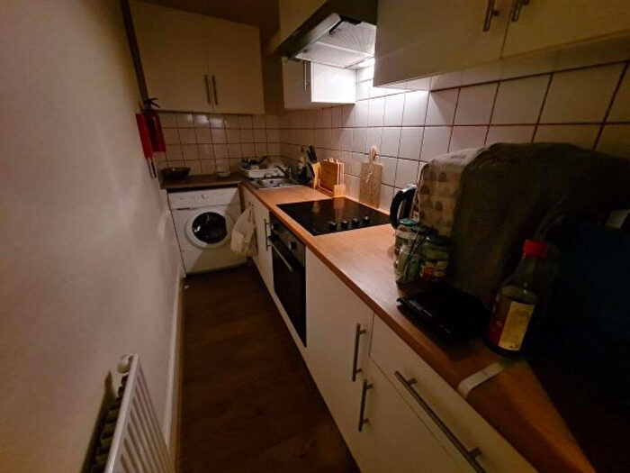 1 Bedroom House To Rent In Clarendon Road, Leeds, LS2