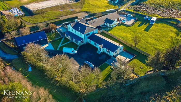 3 Bedroom Semi-Detached Bungalow For Sale In Long Causeway, Cliviger, Burnley, BB10