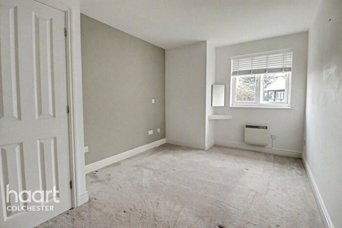 2 Bedroom Apartment To Rent In Bloyes Mews, Colchester, CO1