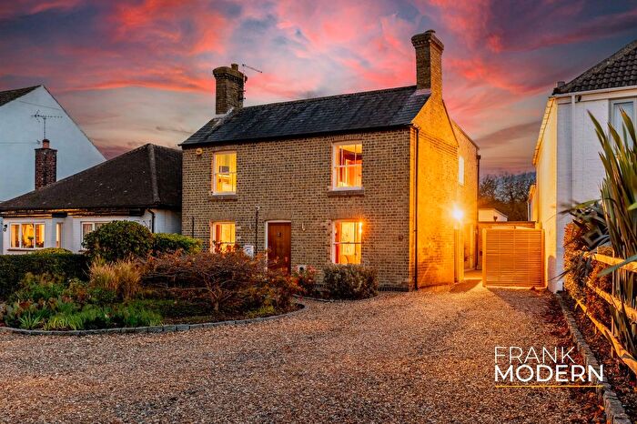 4 Bedroom Cottage For Sale In Main Street, Yaxley, PE7