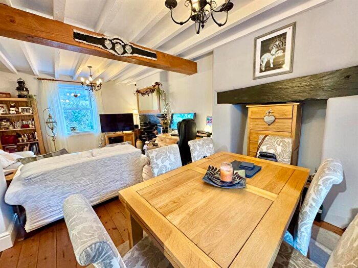 3 Bedroom House For Sale In Prince Llewelyn Terrace, Dolwyddean, LL25