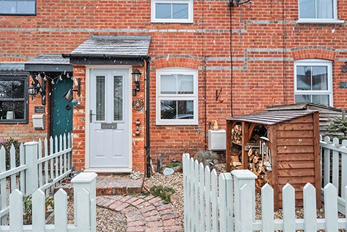 2 Bedroom Terraced House For Sale In Heath Hill Cottages, Heath Hill Road South, Crowthorne, Berkshire, RG45