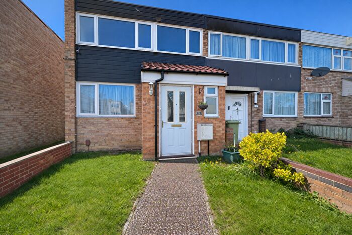 3 Bedroom Property To Rent In Meriland Court, Milton Keynes, MK2