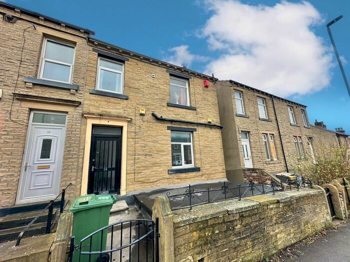 3 Bedroom Terraced House To Rent In Sheepridge Road, Huddersfield, HD2