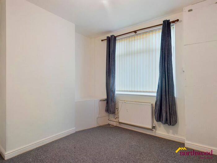 2 Bedroom Semi-Detached House To Rent In Davison Street, Hanley, ST6