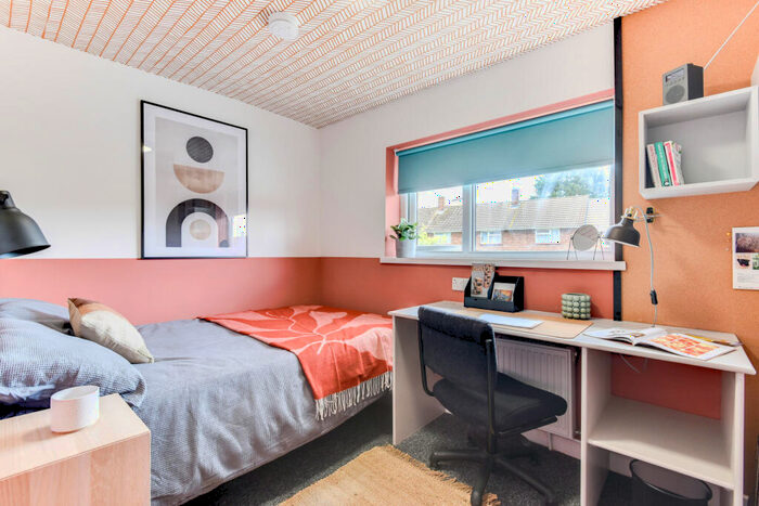 7 Bedroom House To Rent In Stothard Road, Bristol, BS7