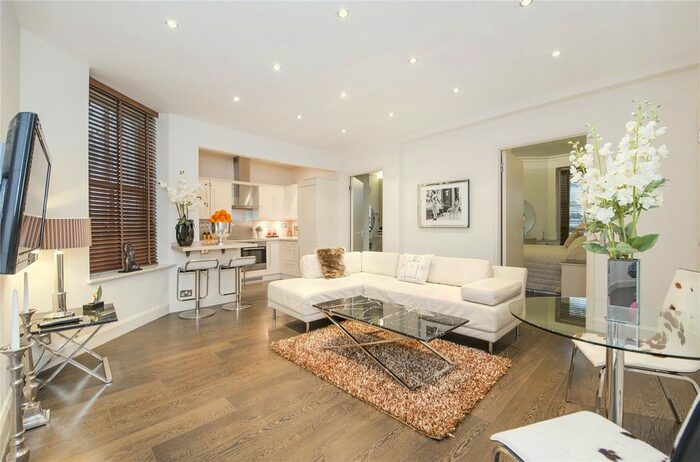 2 Bedroom Flat To Rent In Lincoln House, Basil Street, SW3