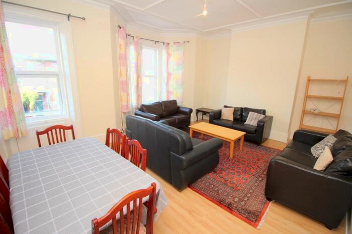 6 Bedroom Terraced House To Rent In Cavendish Place, Jesmond, Newcastle Upon Tyne, NE2