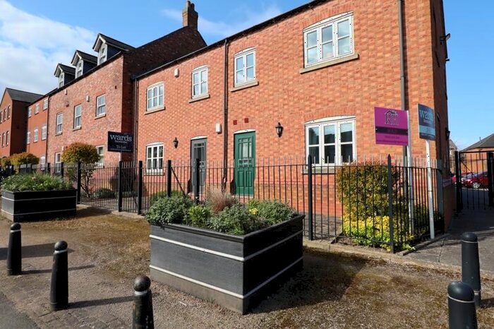 2 Bedroom Apartment To Rent In Hinckley Road, Burbage, Leicestershire, LE10