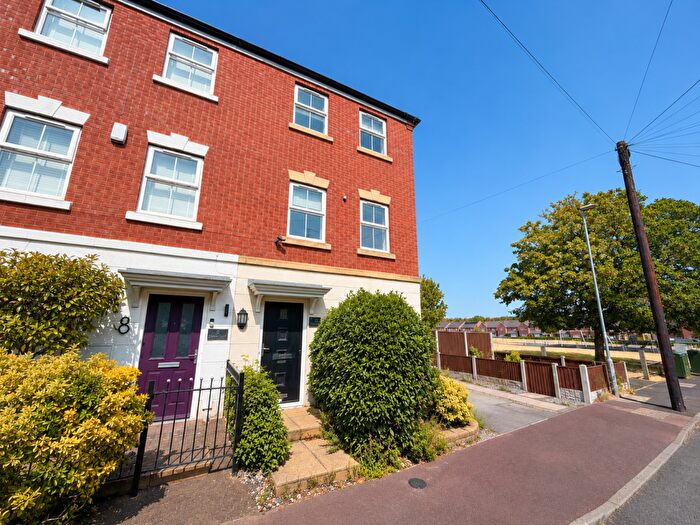 3 Bedroom House To Rent In West Street, Warsop Vale, NG20