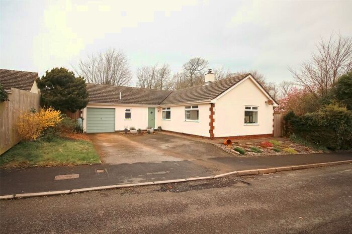 3 Bedroom Bungalow For Sale In Portledge Place, Fairy Cross, Bideford, EX39
