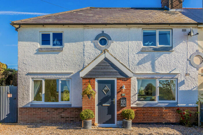 3 Bedroom Semi-Detached House For Sale In Hemsby Road, Martham, NR29