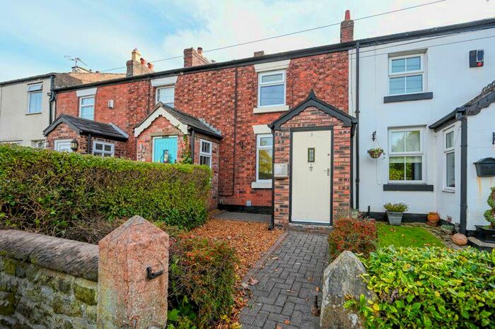 2 Bedroom Terraced House To Rent In Springfield Road, Aughton, L39