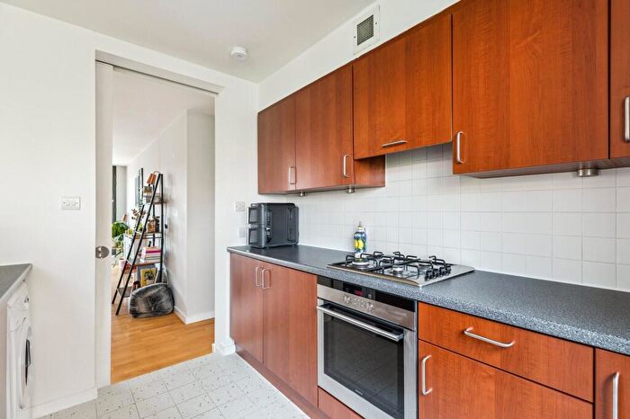 2 Bedroom Apartment For Sale In The Matrix Building (/), Cowcaddens Road, Cowcaddens, Glasgow City, G4