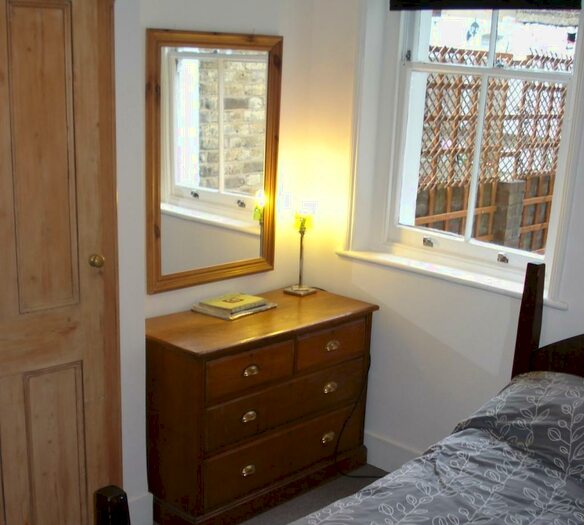 1 Bedroom Flat To Rent In Mabley Street, London, E9