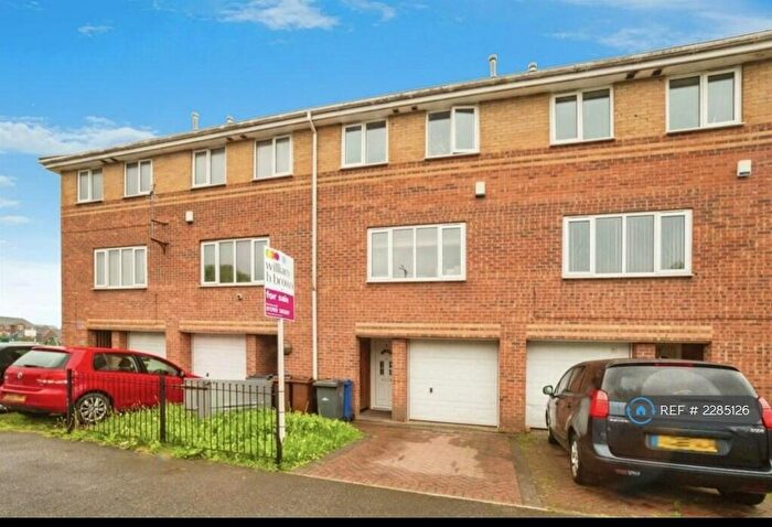 3 Bedroom Terraced House To Rent In Beechlea, Thurnscoe, Rotherham, S63