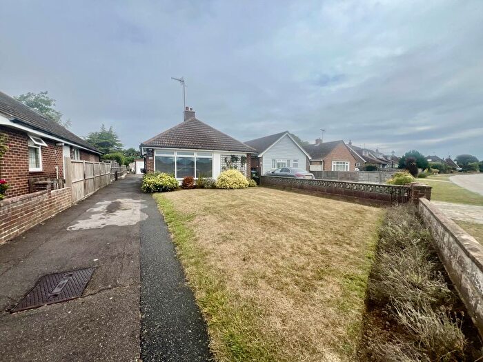 2 Bedroom Bungalow To Rent In Ley Road, Felpham, PO22