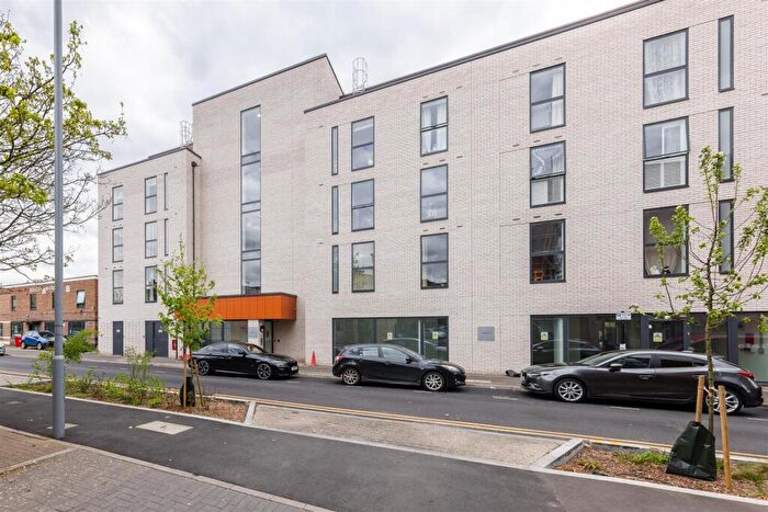 1 Bedroom Flat For Sale In Sutherland Road, Walthamstow, E17