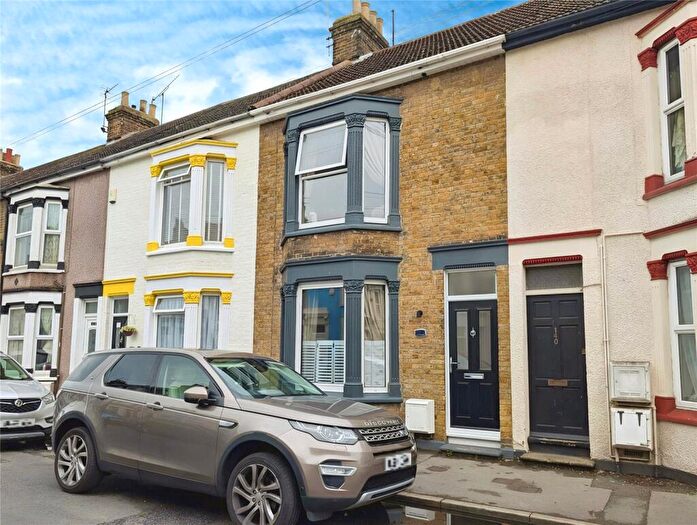 3 Bedroom Terraced House For Sale In Invicta Road, Sheerness, Kent, ME12