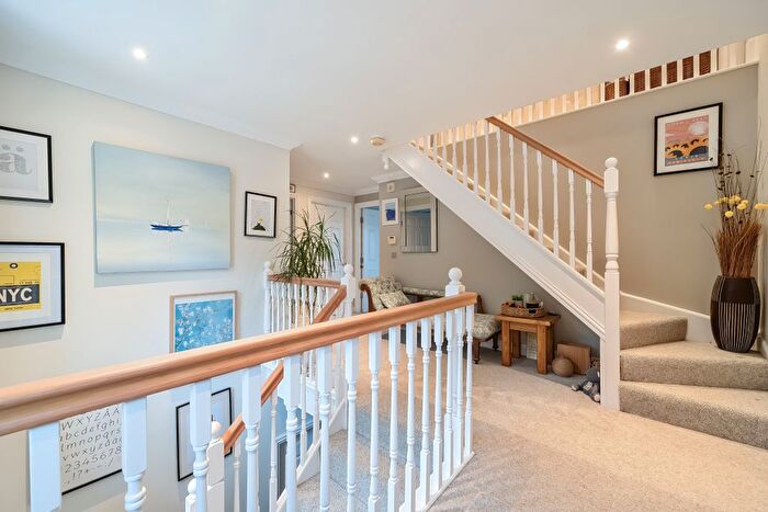 5 Bedroom Detached House For Sale In Sandford View, Newton Abbot, TQ12