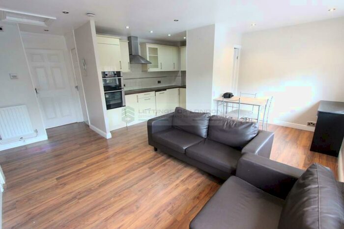 1 Bedroom Apartment To Rent In Teresa Gardens, Waltham Cross, EN8